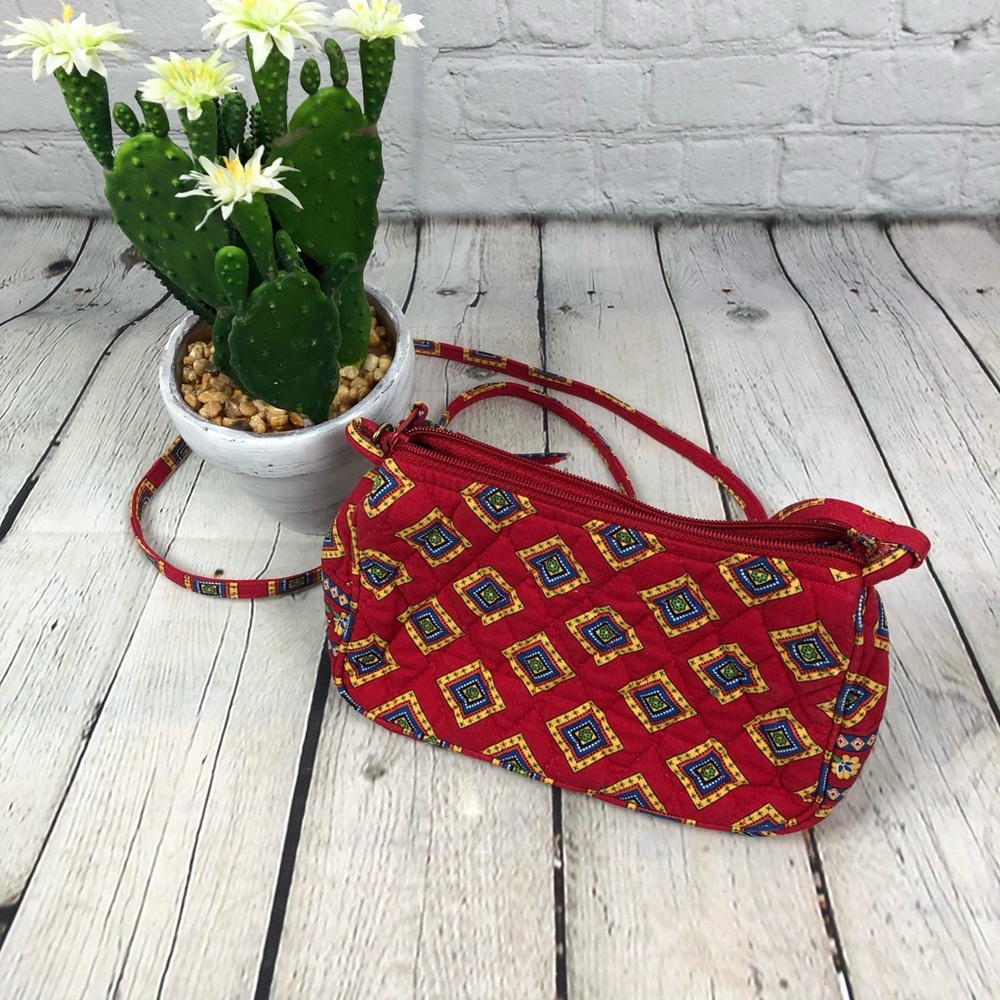Vera Bradley Villa Red Small Quilted Crossbody Bag Retired Pattern